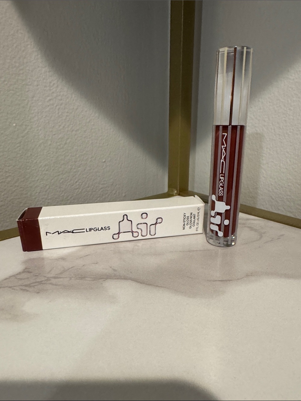 MAC Lipglass Non-Sticky Gloss